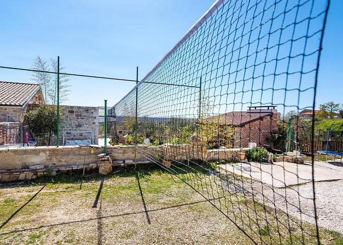 Casa vacanze 3 Bedroom Cozy Home In Razanac Ražanac